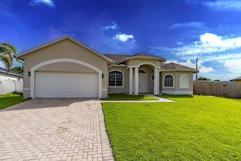 2301 SW Vale, Port Saint Lucie, FL 34953