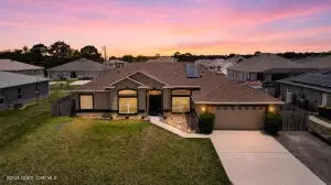 567 Mimosa St SW, Palm Bay, FL 32908