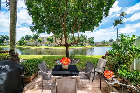 12560 Majesty Cir #104, Boynton Beach, FL 33437