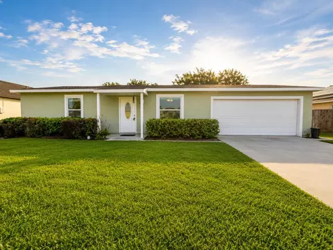 3666 SW Rivera St, Port Saint Lucie, FL 34953