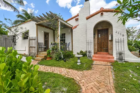 2118 Florida Ave, West Palm Beach, FL 33401
