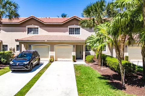 6635 Old Farm Trl, Boynton Beach, FL 33437