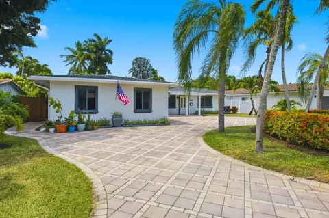 1745 NE 36th St, Oakland Park, FL 33334