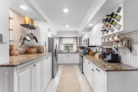 2298 Lena Ln, West Palm Beach, FL 33415