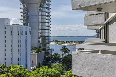2501 Brickell Ave #903, Miami, FL 33129