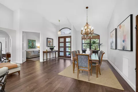 Dining - 134 Gothic Cir, Jupiter, FL 33458 photo 3 of 3