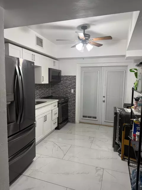 2620 SW 55th Ave, West Park, FL 33023