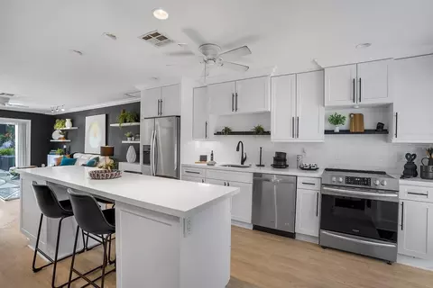 8900 Warwick Dr, Boca Raton, FL 33433