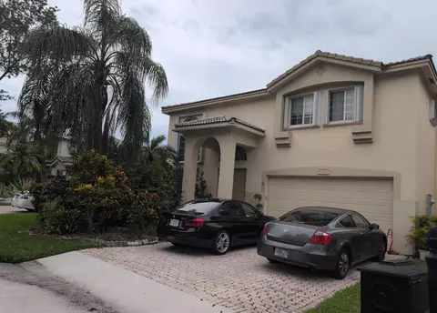 5336 Flamingo Pl, Coconut Creek, FL 33073