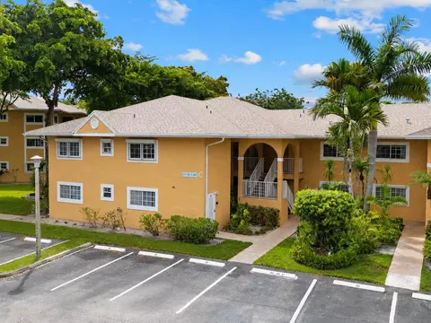 811 SE 4th Ave #C103, Dania Beach, FL 33004