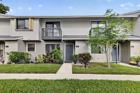 104 Shoreview Dr #104, Greenacres, FL 33463