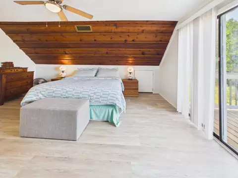 Bedroom - 136 SW 85th Ave, Okeechobee, FL 34974 photo 10 of 12