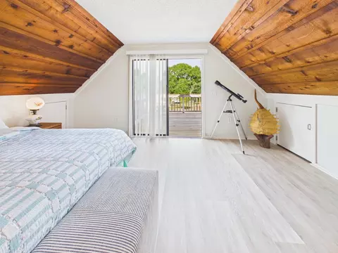 Bedroom - 136 SW 85th Ave, Okeechobee, FL 34974 photo 12 of 12