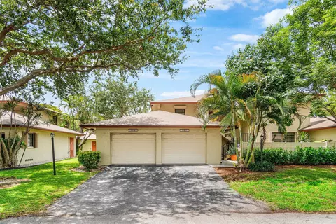 1779 NE 39th Ct #1106, Pompano Beach, FL 33064