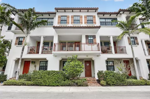 11613 SW 13th Ct, Pembroke Pines, FL 33025