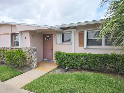 2703 Dudley Dr W UNIT E, West Palm Beach, FL 33415