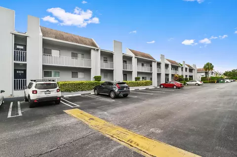 2860 SW 22nd Ave #4040, Delray Beach, FL 33445