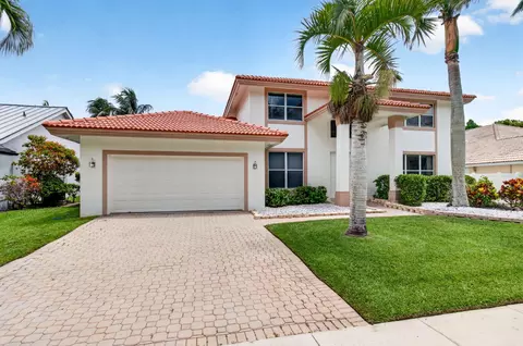 6305 Blue Bay Cir, Lake Worth, FL 33467