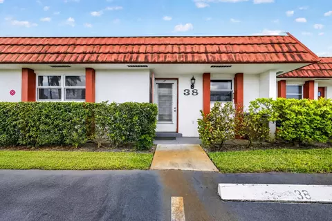 5800 W Fernley Dr W #38, West Palm Beach, FL 33415