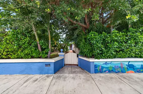 227 N M St, FL 33460