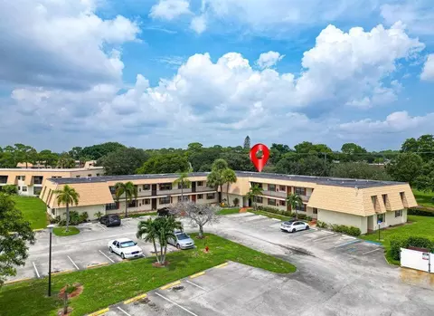 4151 Oak Terrace Dr #4151, Greenacres, FL 33463