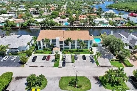 2751 NE 15th St #103, Fort Lauderdale, FL 33304
