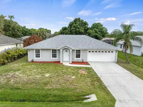 673 Cavern Ter, Sebastian, FL 32958