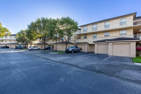 2100 Greenview Shores Blvd #505, Wellington, FL 33414