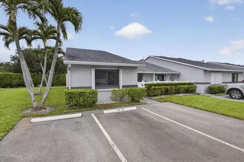 2641 W Gately Dr W #1901, West Palm Beach, FL 33415