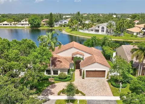 912 NW 132nd Ave, Sunrise, FL 33325