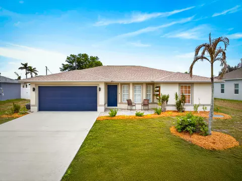 521 SW Halifax Ave, Port Saint Lucie, FL 34953