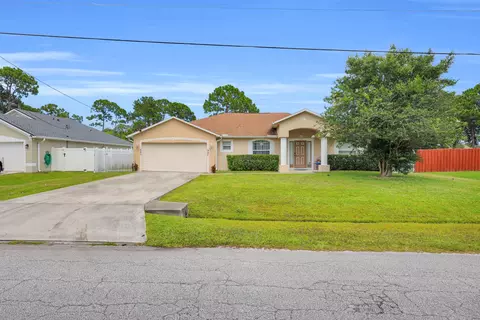 663 NW North Macedo Blvd, Port Saint Lucie, FL 34983