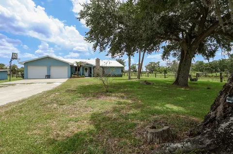 860 NW 141st St, Okeechobee, FL 34972