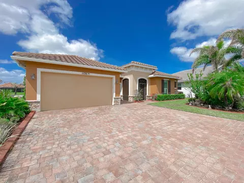 11126 SW Vitalia Ct, Port Saint Lucie, FL 34987