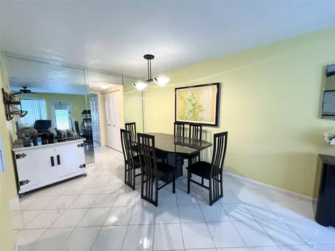 112 Oakridge I #112, Deerfield Beach, FL 33442