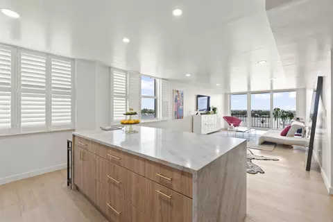 1801 S Flagler Dr #1211, West Palm Beach, FL 33401