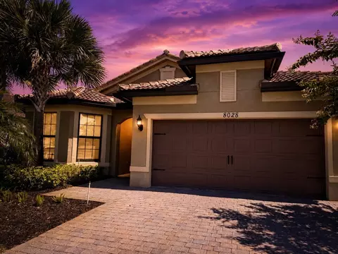8028 NW 78th St, Tamarac, FL 33321