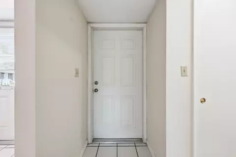 3300 NE 10th Ter #40, Pompano Beach, FL 33064