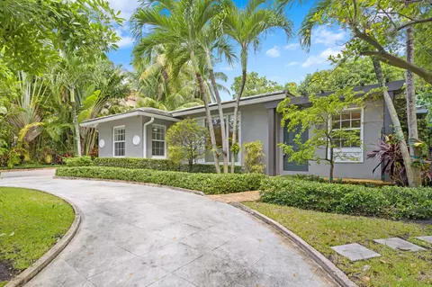 733 Sunset Rd, West Palm Beach, FL 33401