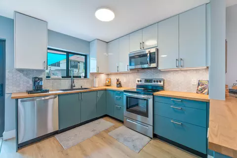 308 City View Dr, Fort Lauderdale, FL 33311
