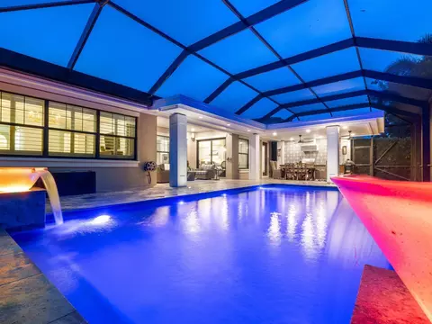 8785 W Watercrest Cir W, Parkland, FL 33076