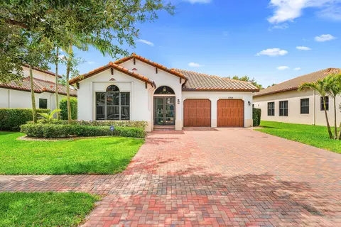6304 Vireo Ct, Lake Worth, FL 33463