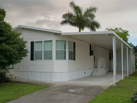 2080 SW 85th Ave, Davie, FL 33324