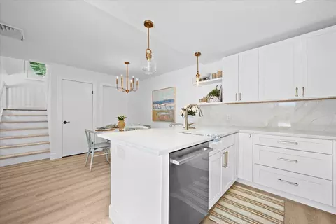 Kitchen - 2029 20th Ct, Jupiter, FL 33477 photo 3 of 3