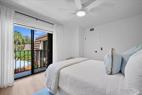 Bedroom - 2029 20th Ct, Jupiter, FL 33477 photo 4 of 4