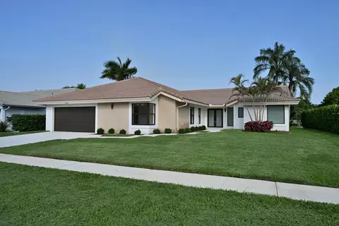 11741 Island Lakes Ln, Boca Raton, FL 33498