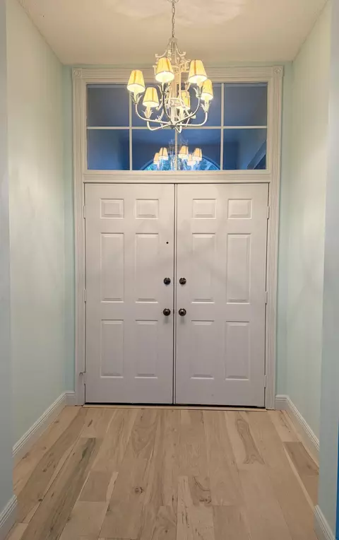 Entry Way - 198 Hampton Cir, Jupiter, FL 33458 photo 2 of 2