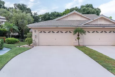 10860 Stafford Cir N, Boynton Beach, FL 33436
