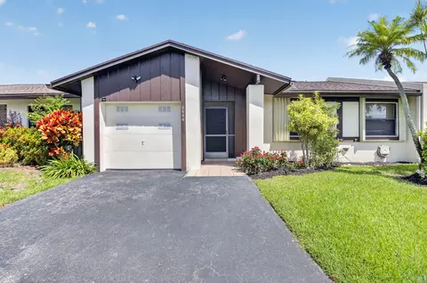5444 Laurel Oak St, Delray Beach, FL 33484