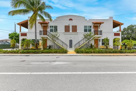129 S K St, Lake Worth, FL 33460